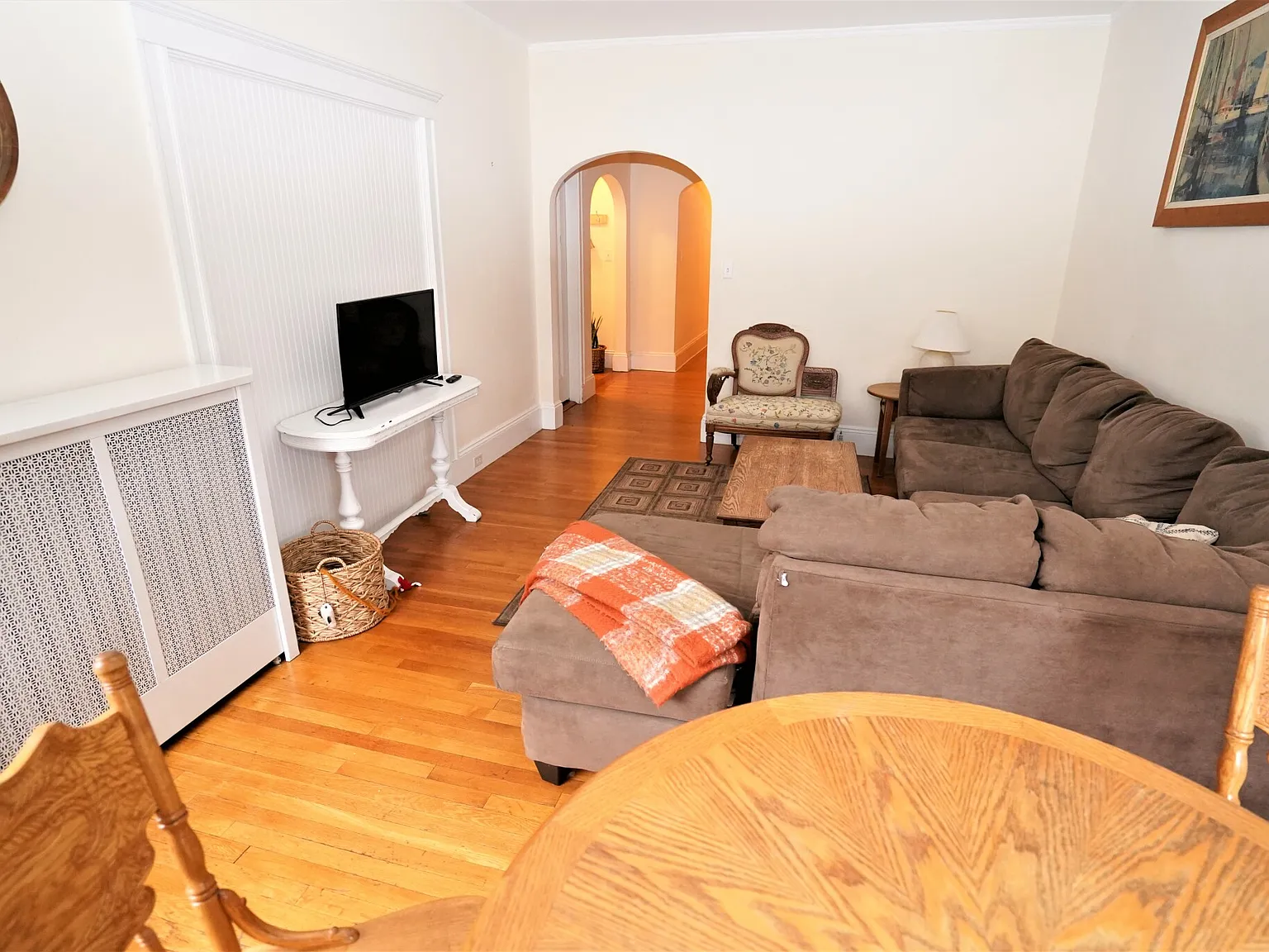 2 bed, 1.0 bath, $3,500 — Photo 3