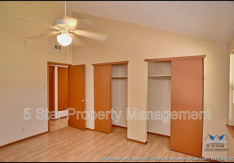 11645 Gordon Cooper Ln — Photo 27