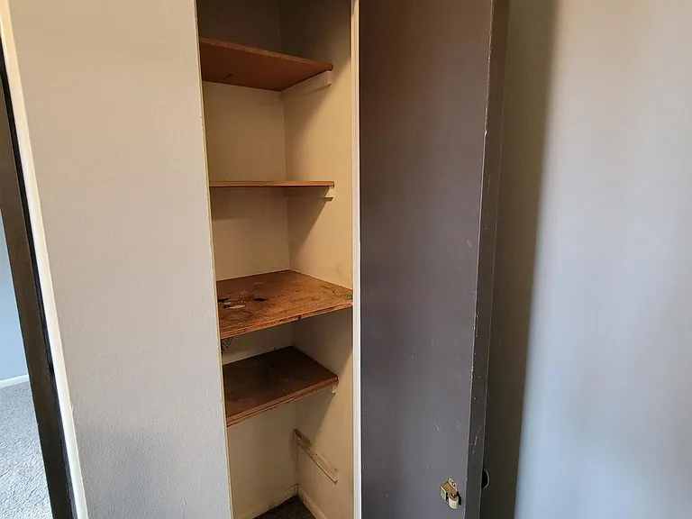 5025 University Ave NE #10 — Photo 14