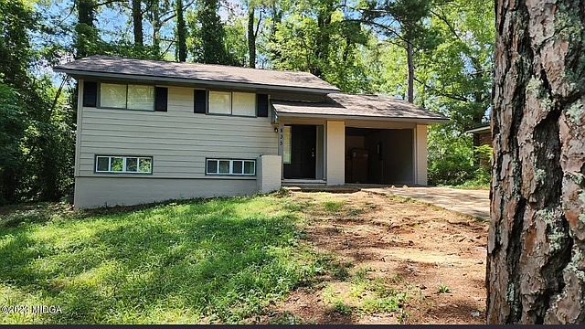 1st image of 835 Green Oak Ter