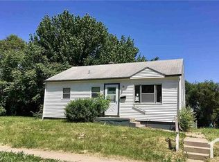 3602 Pratt St, Omaha, NE 68111