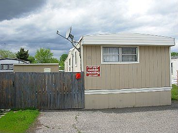 2nd image of 119 Buffalo Orchard Trl