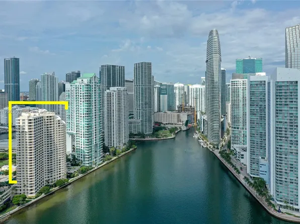 888 Brickell Key Dr, Miami, FL
