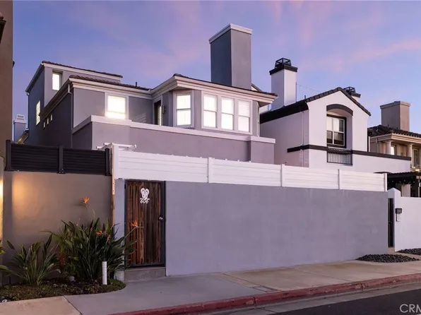 606 Goldenwest St, Huntington Beach, CA 92648