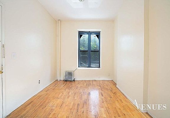 3rd image of 557 W 149th St APT 4
