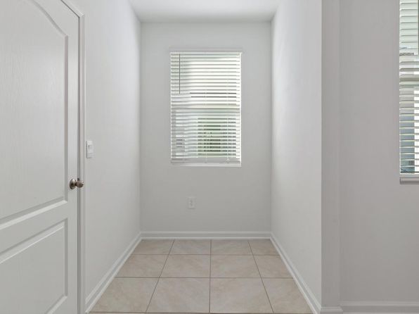 283 Seaport Breeze Rd