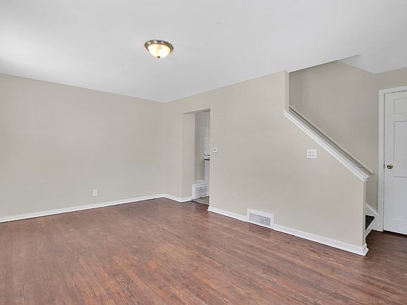 5th image of 6-12 Putnam Cir