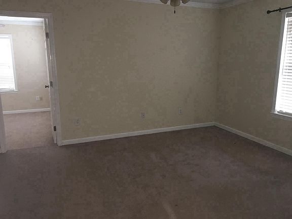 Master bedroom (room off the back, great for office or nurse