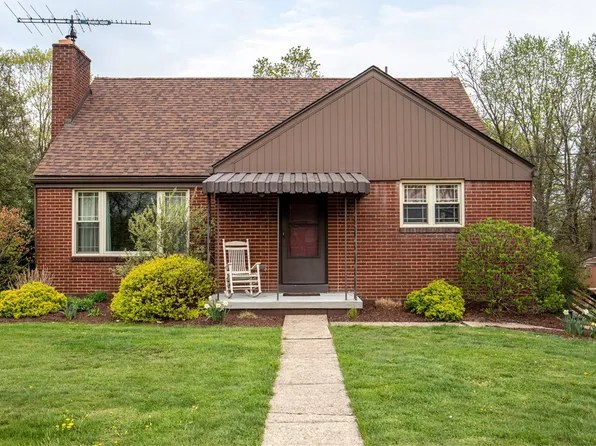 4761 Peach Tree Ct, Murrysville, PA 15668