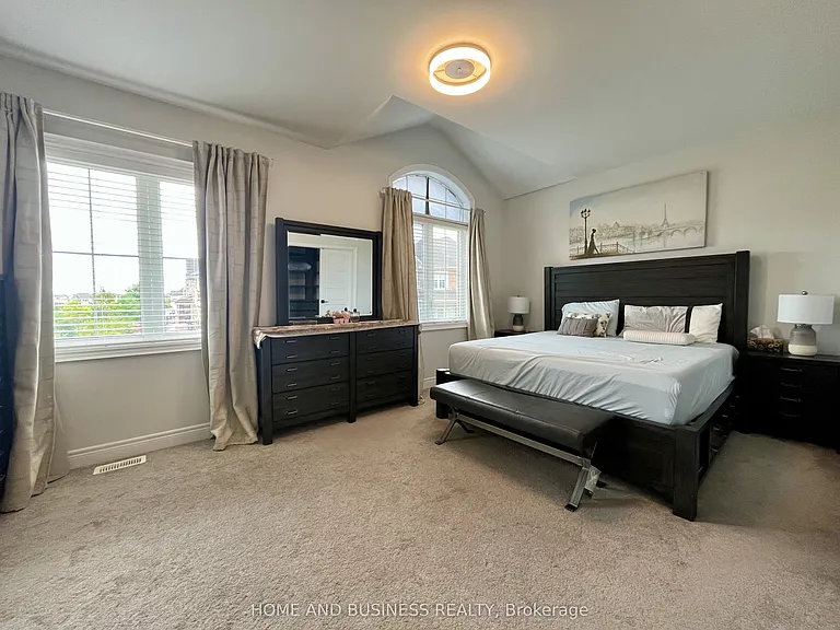 152 Marvin Ave — Photo 38