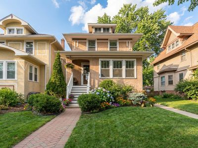 543 S Euclid Ave, Oak Park, IL, 60304