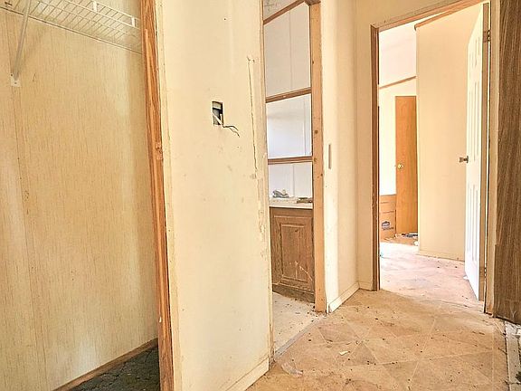 5th image of 118 Waldrop Dr