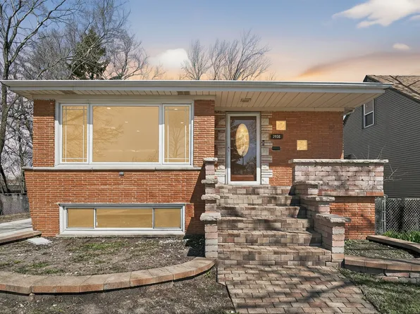 2956 W 99th Pl, Evergreen Park, IL 60805