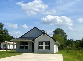 56 County Road 3404, Cleveland, TX 77327