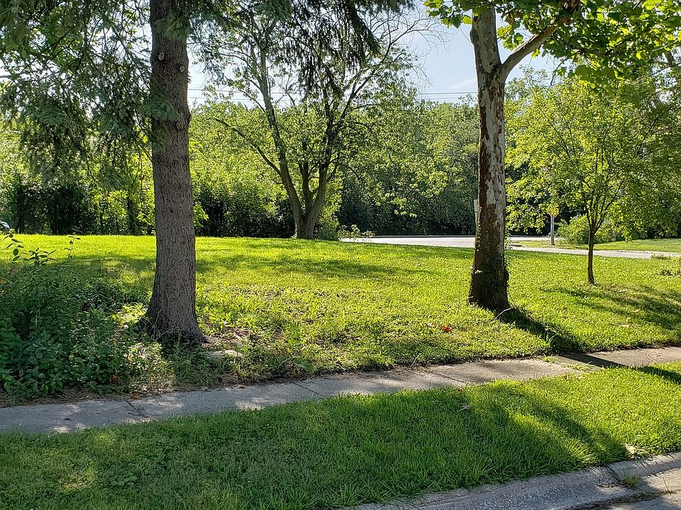 1st image of 2612 Turtle Creek Dr