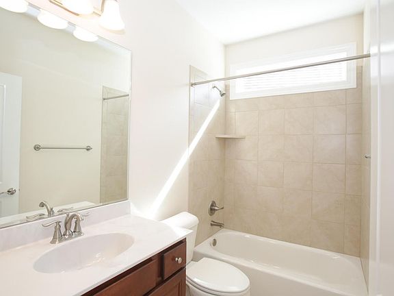 3912brownsborord-105