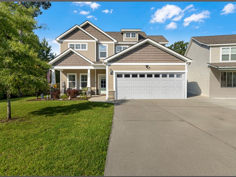 1st image of 225 Admiral Ct