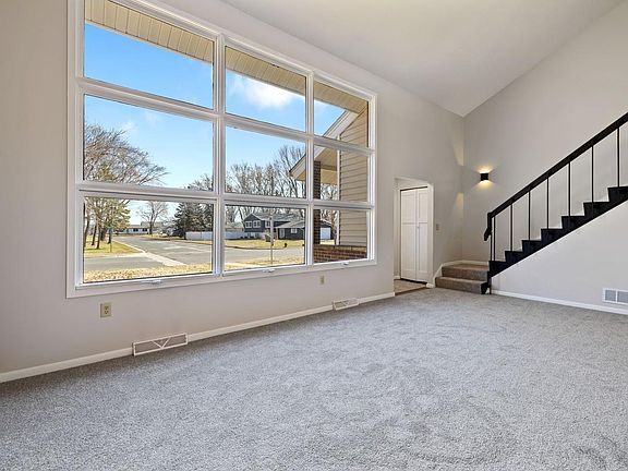 2nd image of 818 9th St