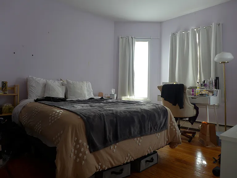 15 Shepherd Ave #1 — Photo 4