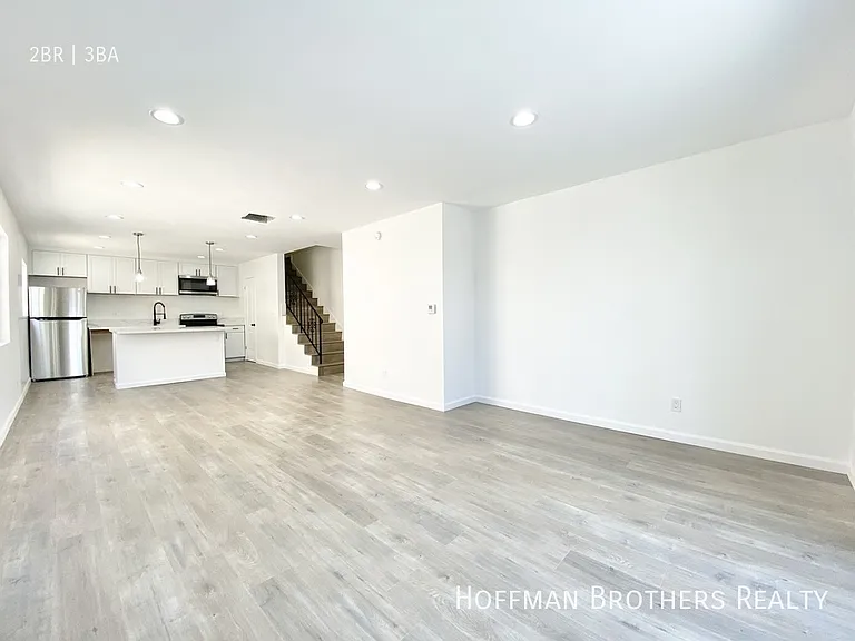 1206 S Holt Ave #5 — Photo 10