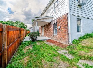 7 E Smithfield St, Mount Pleasant, PA 15666