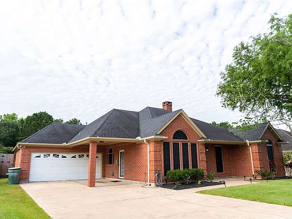 2nd image of 8015 Gleneagles Dr