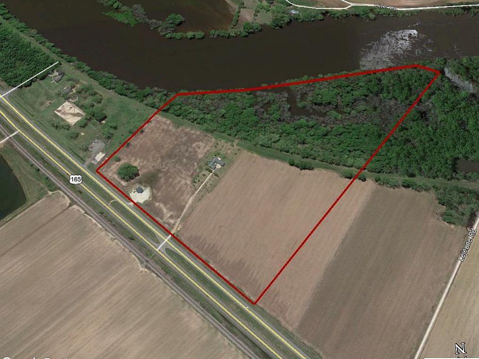 2nd image of 3252 Highway 165 Byp