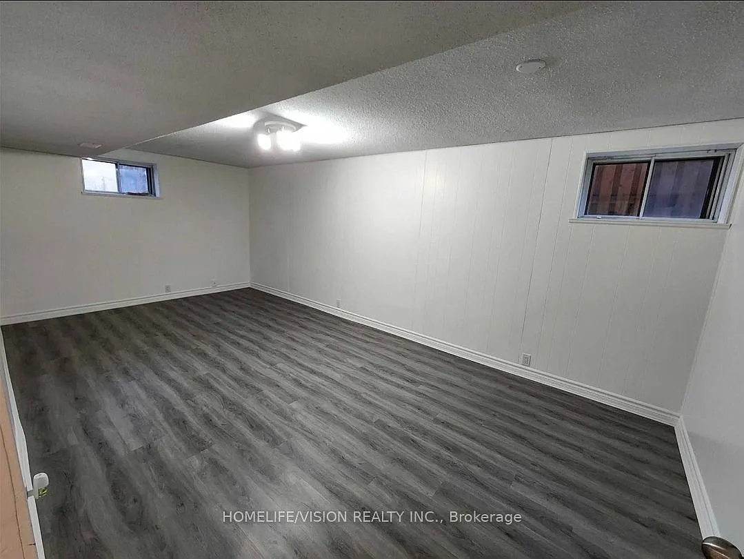 2 bed, $1,800 — Photo 3