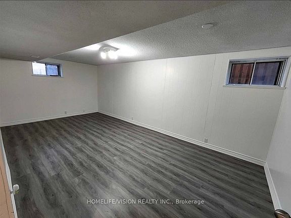 3rd image of 271 Sussex Ave #Basement
