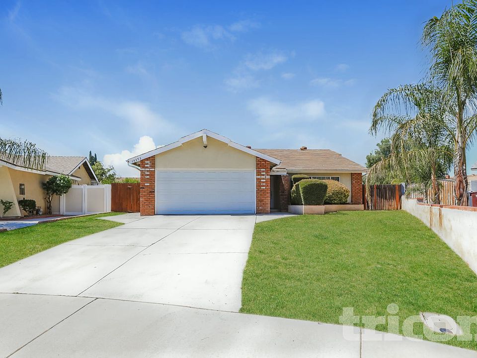 1st image of 14353 Victor Dr