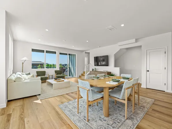 212 Wakeful Way, Rohnert Park, CA