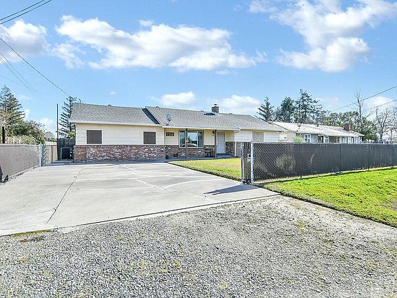 2nd image of 7101 McComber St House 1