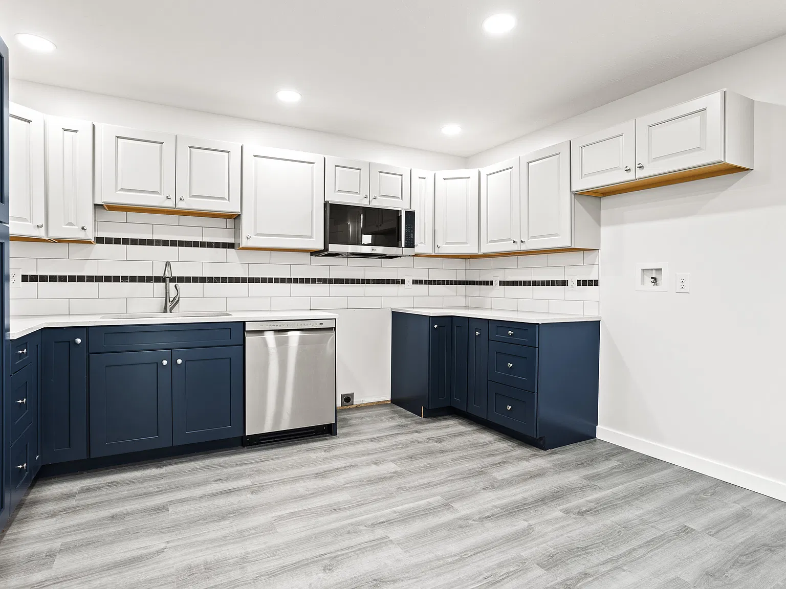 3 bed, 1536 sqft, $1,800 — Photo 2