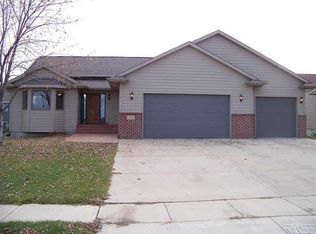 335 Ivy Rd, Tea, SD 57064