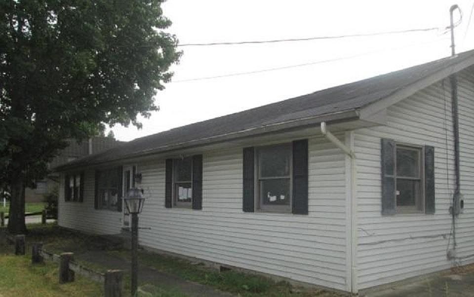 1st image of 513 N Lock Ave