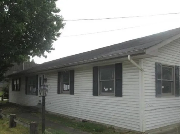 513 N Lock Ave, Louisa, KY 41230