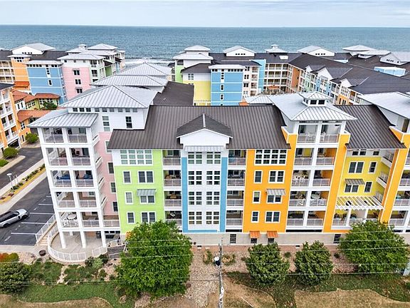 5th image of 3738 Sandpiper Rd APT 335B
