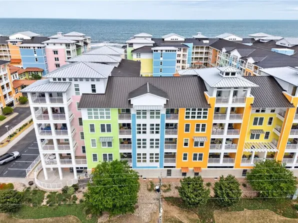 3738 Sandpiper Rd APT 335B, Virginia Beach, VA 23456