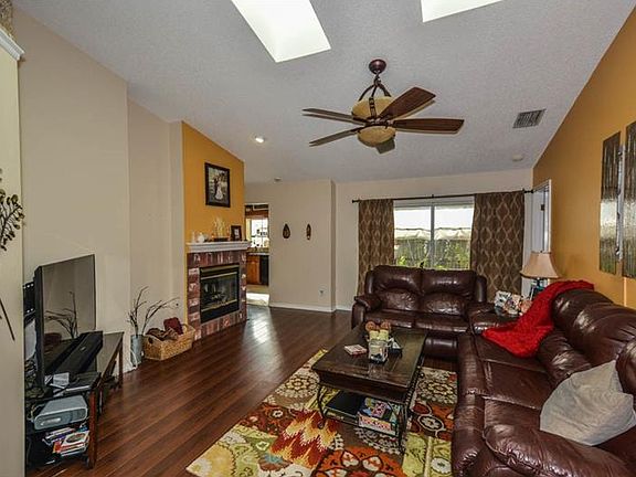 3rd image of 1144 Rolling Oaks Ave