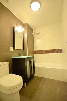 Rented by Bold New York | media 5