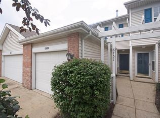 6754 Stoneloch Ct, Middleburg Heights, OH 44130