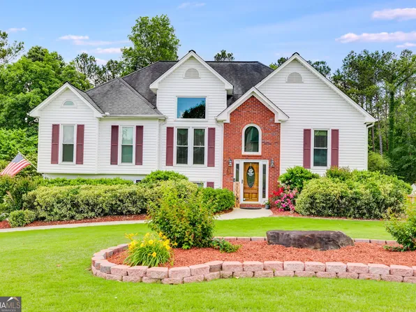 560 Saddle Brooke Dr, Dallas, GA 30132