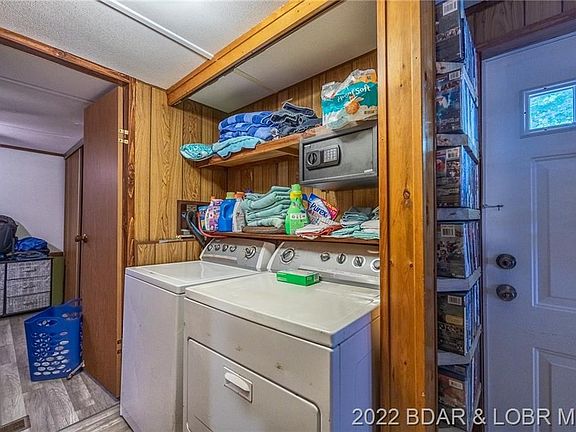 2nd image of 54 Hook Ln