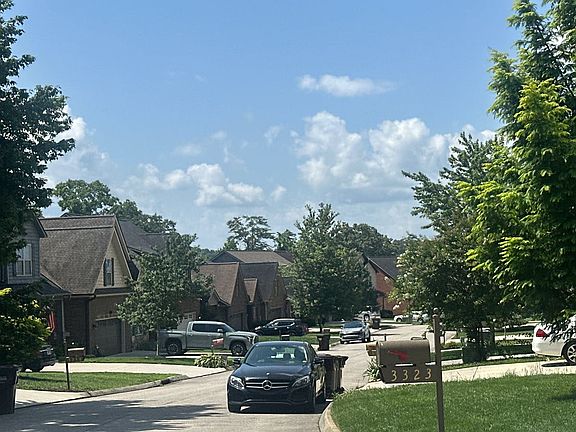 4th image of 3327 Beaver Glade Ln