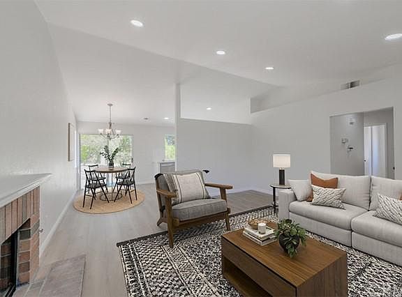 5th image of 24444 Leafwood Dr