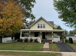 149 Water St, Prairie Du Sac, WI 53578