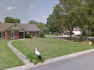 2732 Briar Ridge Dr, Charlotte, NC 28270
