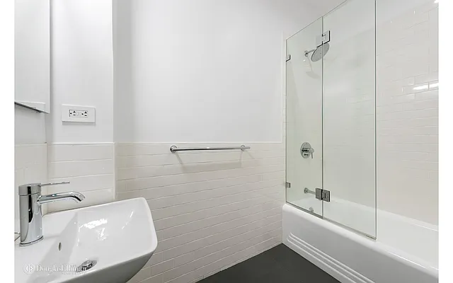 Rented by Douglas Elliman | media 8