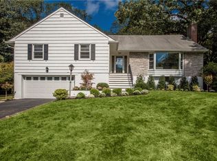 15 Country Rd, Mamaroneck, NY 10543