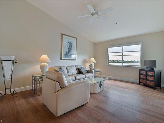 3rd image of 2895 Citrus Lake Dr #O-303